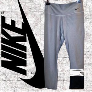 NIKE Dri-Fit Cropped Color Block Logo Leggings, Size Small
